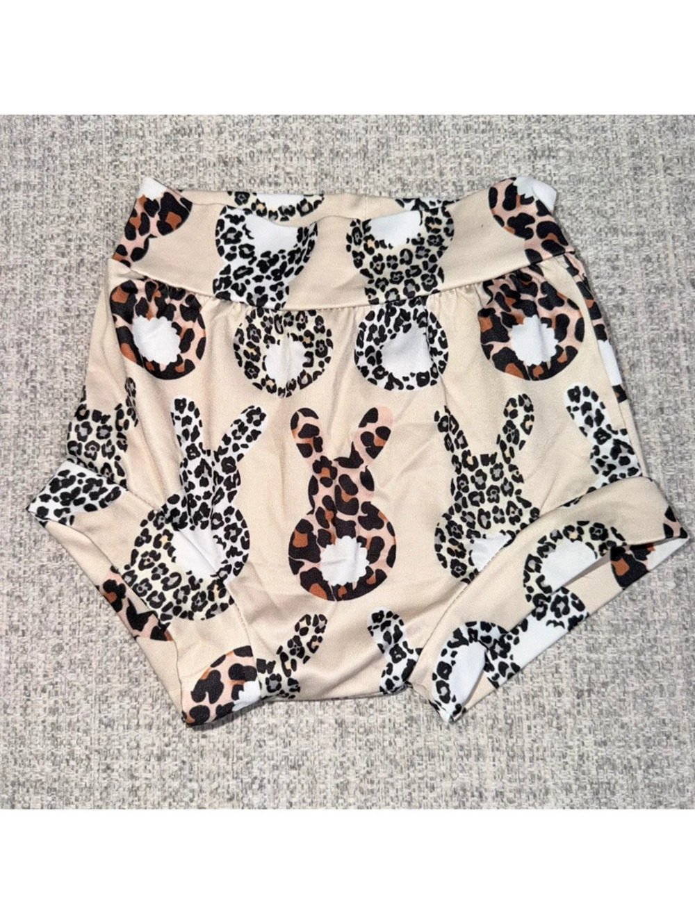 Boutique Baby Girls Leopard Bunny Easter Bummies Shorts Bloomer 6-12 Months